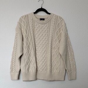 GAP Cream Cable Knit Crewneck Sweater